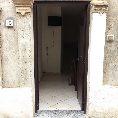 Casa Vacanze Zaccanopoli * Zaccanopoli